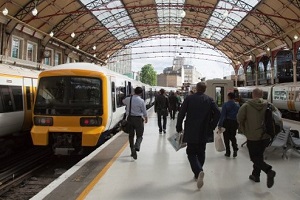 In 2025, passenger transport increased in all modes of transport, except for inland waterways - 4th Quarter 2025