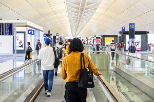Movimento de passageiros nos aeroportos nacionais mantém registo de máximos históricos mensais